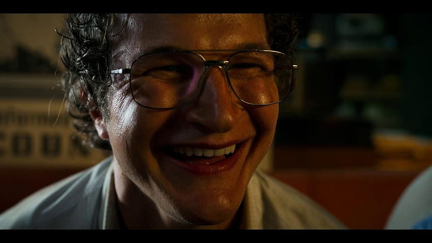 Fans Love Alexei from 'Stranger Things 3' and His Slurpee, alexei stranger things HD wallpaper