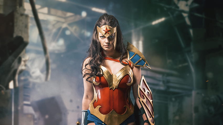 Wonder Woman Cosplay cudowna kobieta, superbohaterowie, kobiety-bohaterowie Tapeta HD