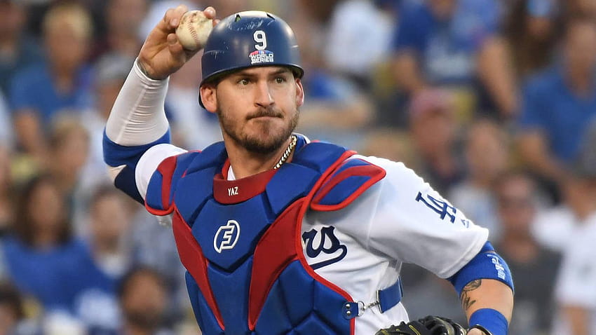 Report: Mets 'very serious' about Yasmani Grandal, still interested, jt realmuto HD wallpaper