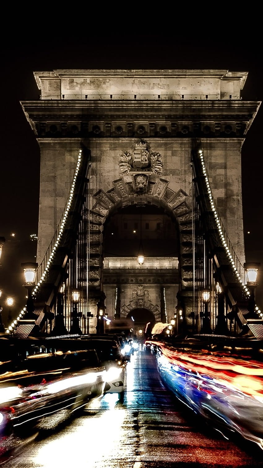 Chain bridge, Hungary, Budapest, night, cars, lights 1920x1440 , budapest winter HD phone wallpaper