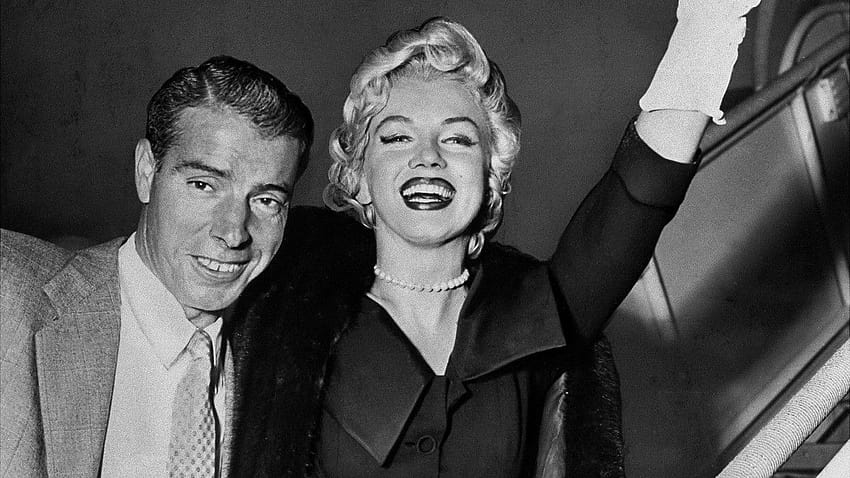 Dentro del romance de la montaña rusa de Marilyn Monroe y Joe DiMaggio fondo de pantalla