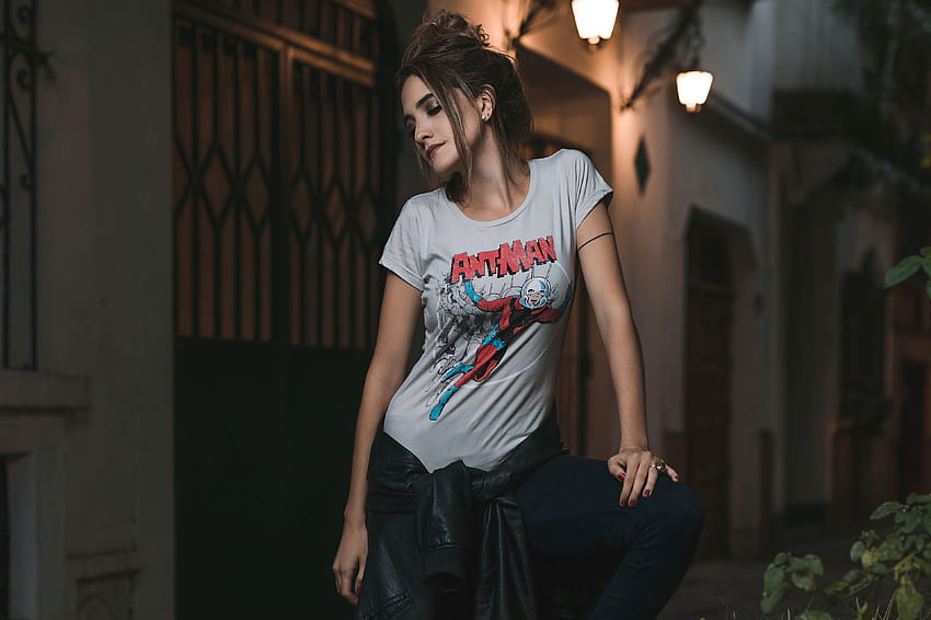 1280x800 Girl In Superhero Tshirt , Backgrounds, dan Wallpaper HD