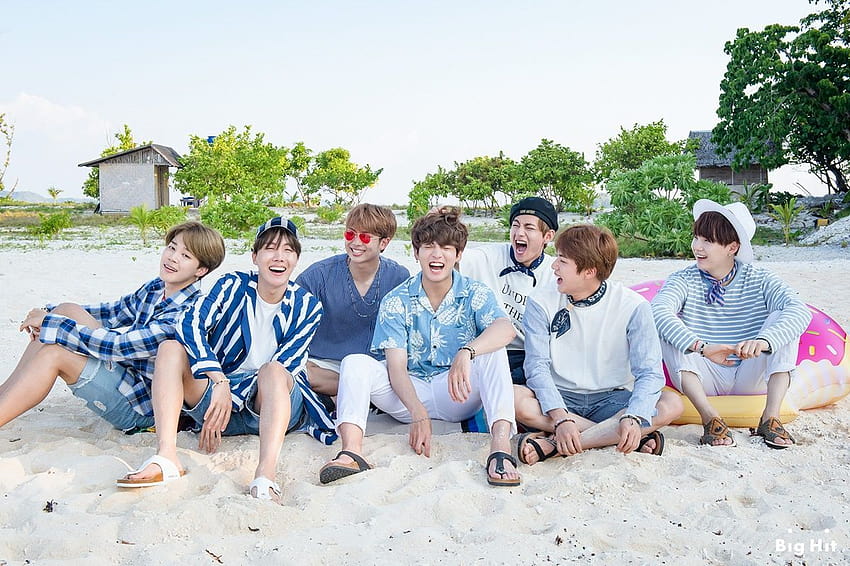 Big Hit Released Exclusive from [2017 BTS Summer Package HD wallpaper