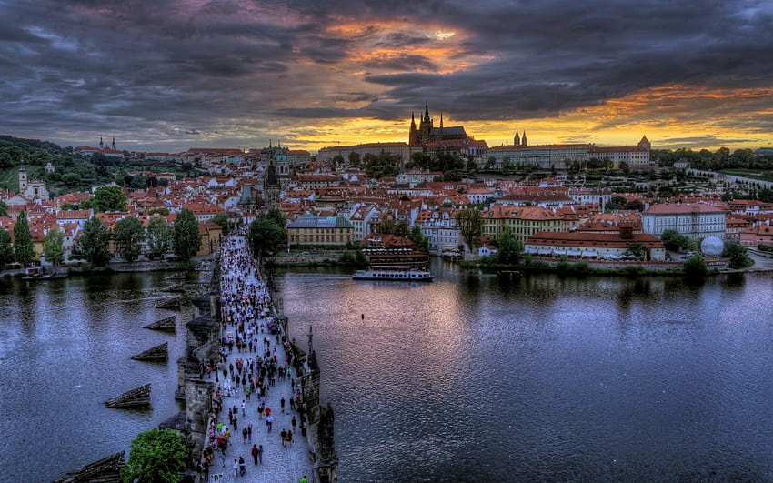 Republika Czeska praha Most Karola Praga budynki miasta, praga zachód słońca Tapeta HD