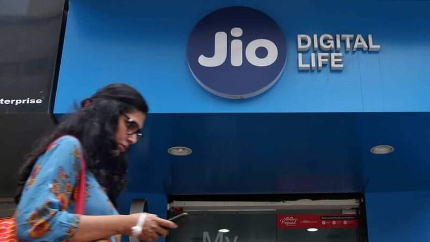 Reliance Jio is working on a laptop called JioBook that's going to run JioOS HD wallpaper