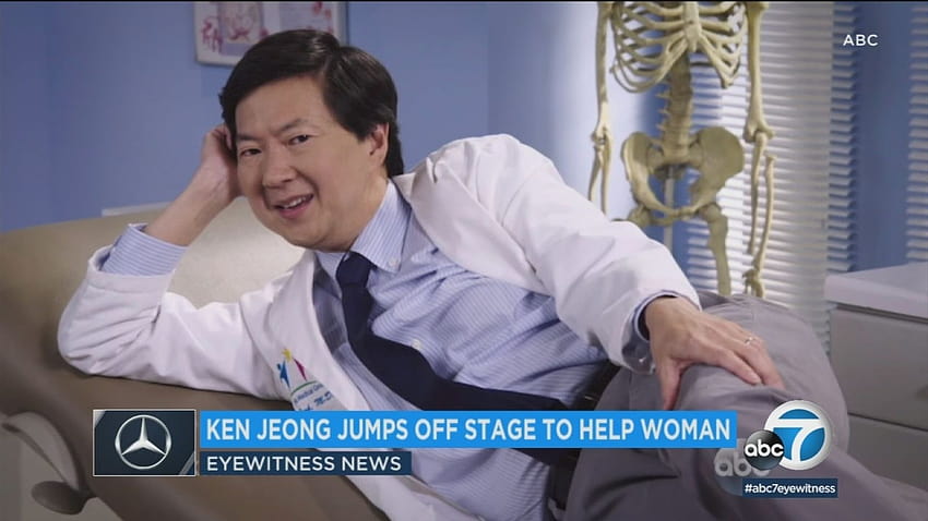 Ken Jeong jumps off stage to help audience member having seizure, dre and ken HD wallpaper