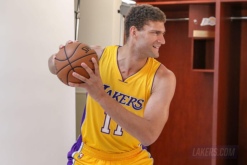 Lopez Excited to Play for Hometown Lakers, brook lopez HD wallpaper