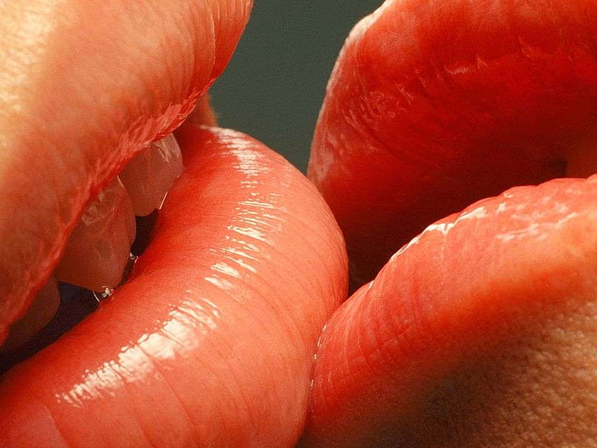 4 Kissing Lips, hot kiss graphy HD wallpaper