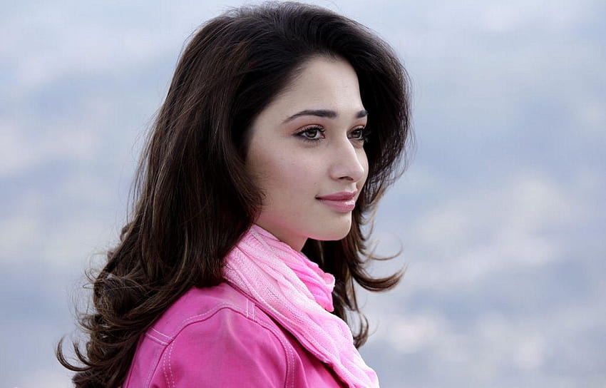 Tamannaah Bhatia Height Weight Age Cell Phone Number House Tamil