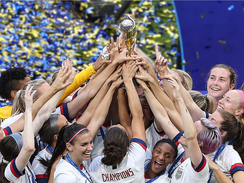 of the US Women's National Soccer Team during the World, united states womens national soccer team HD wallpaper