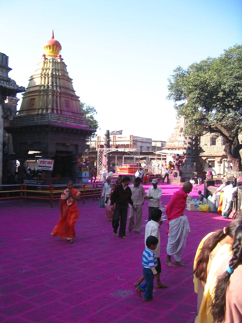 Gulaal im Jyotiba-Tempel, Kolhapur HD-Handy-Hintergrundbild