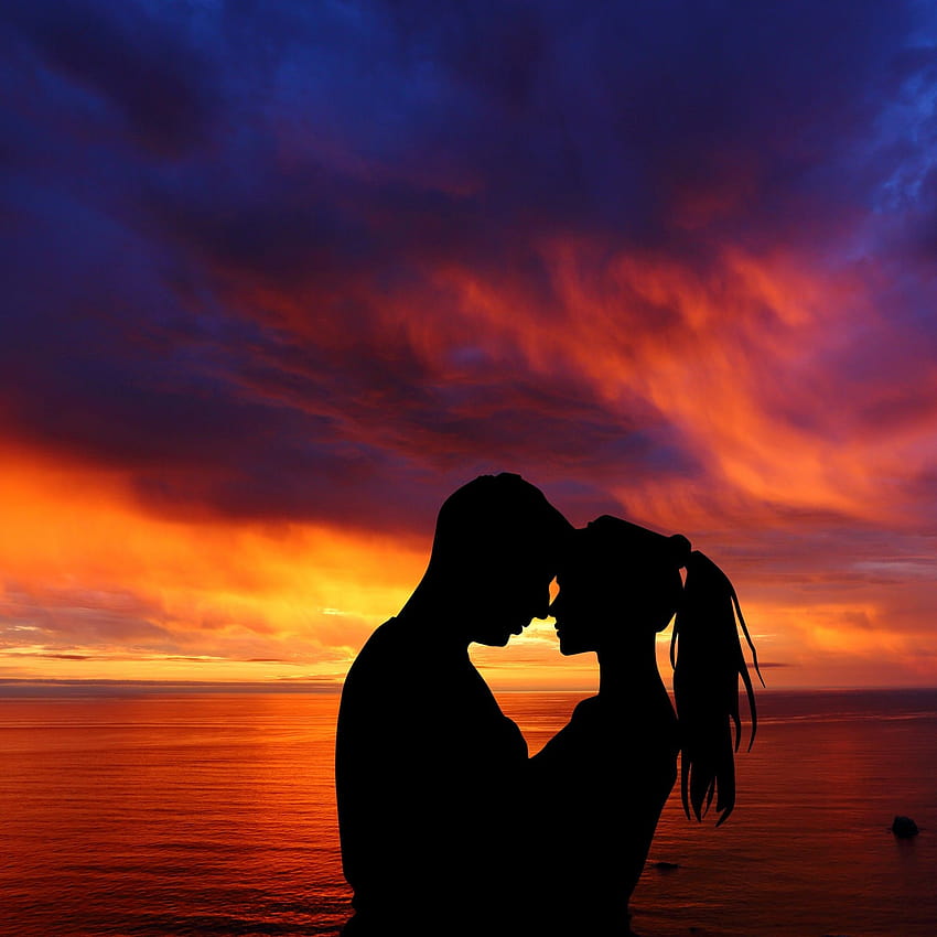 Pareja, romántico, silueta, puesta de sol, paisaje marino, juntos, amor, pareja de amor romántico fondo de pantalla del teléfono
