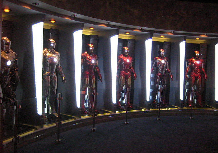 Disneyland Tony Stark's HALL OF ARMOR Exhibit, all iron man suits HD wallpaper