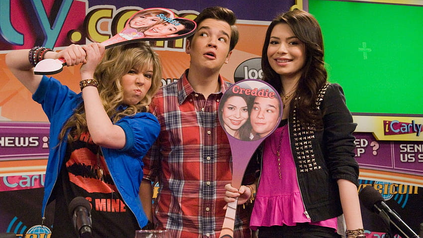 Stylish Icarly Wallpaper for Your Desktop