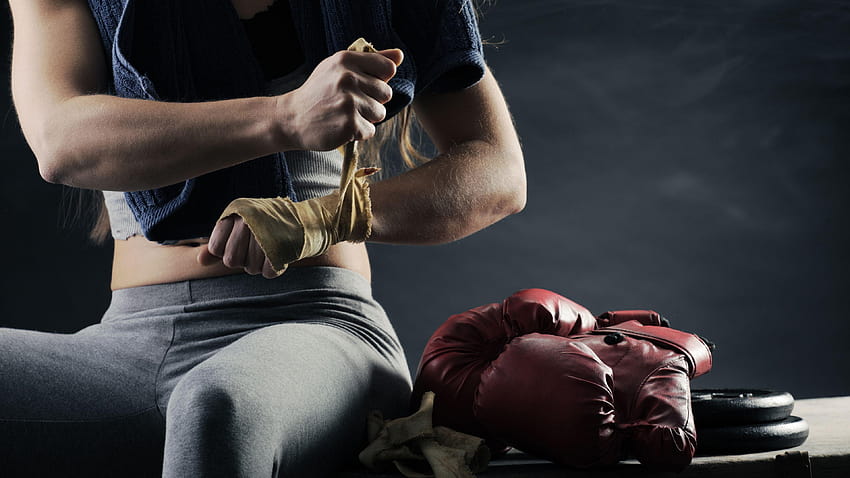 Sport girl with boxing gloves Ultra HD wallpaper