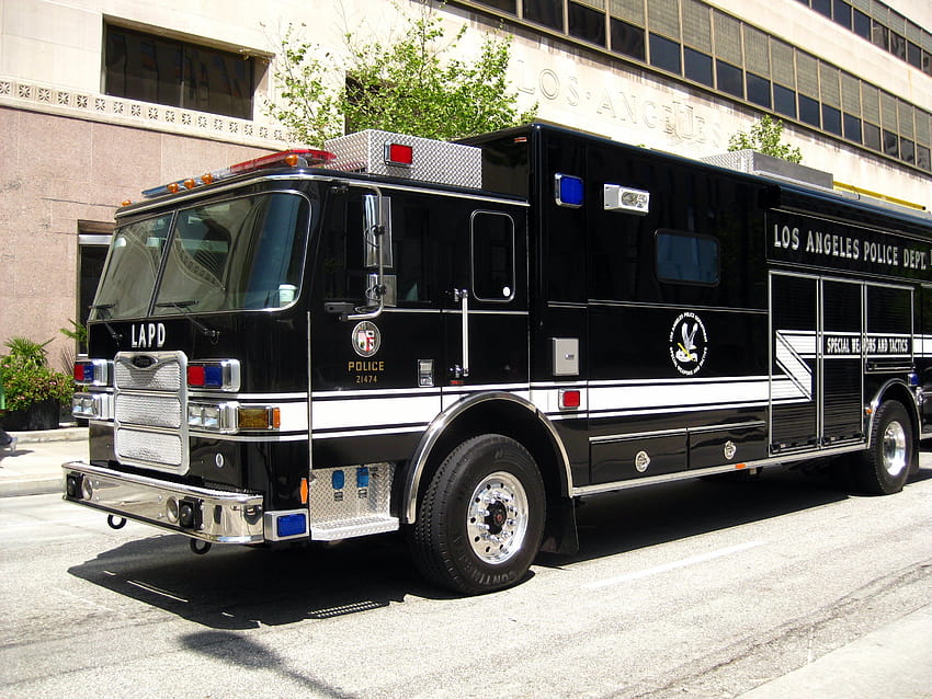 File:LAPD SWAT truck, lapd mobile HD wallpaper