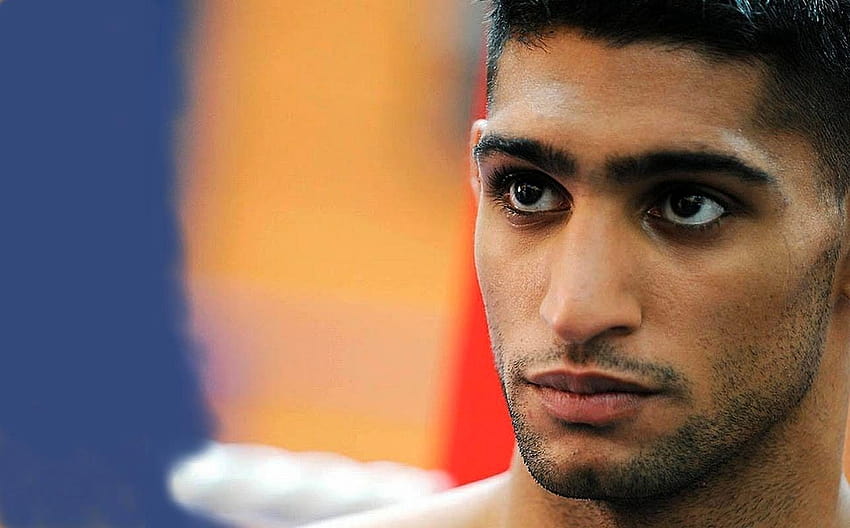 Amir Khan, Boston'da Öfkeli Çete Tarafından Saldırıya Uğradı ve Kovalandı HD duvar kağıdı