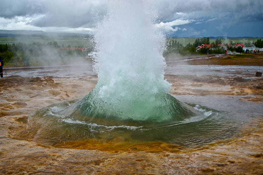 Old faithful geyser 1080P, 2K, 4K, 5K HD wallpapers free download |  Wallpaper Flare