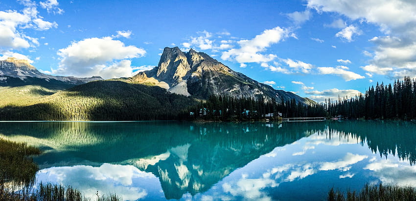 Emerald Lake Yoho National Park British Columbia Canada HD wallpaper