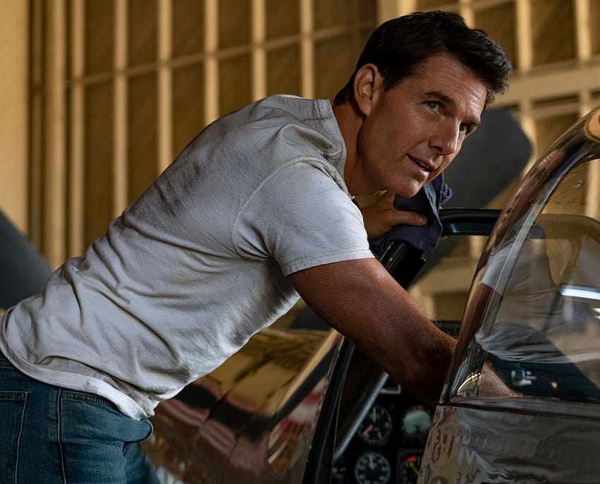 How Tom Cruise Maintains His Youthful Looks at 59, and How You Can Too HD wallpaper