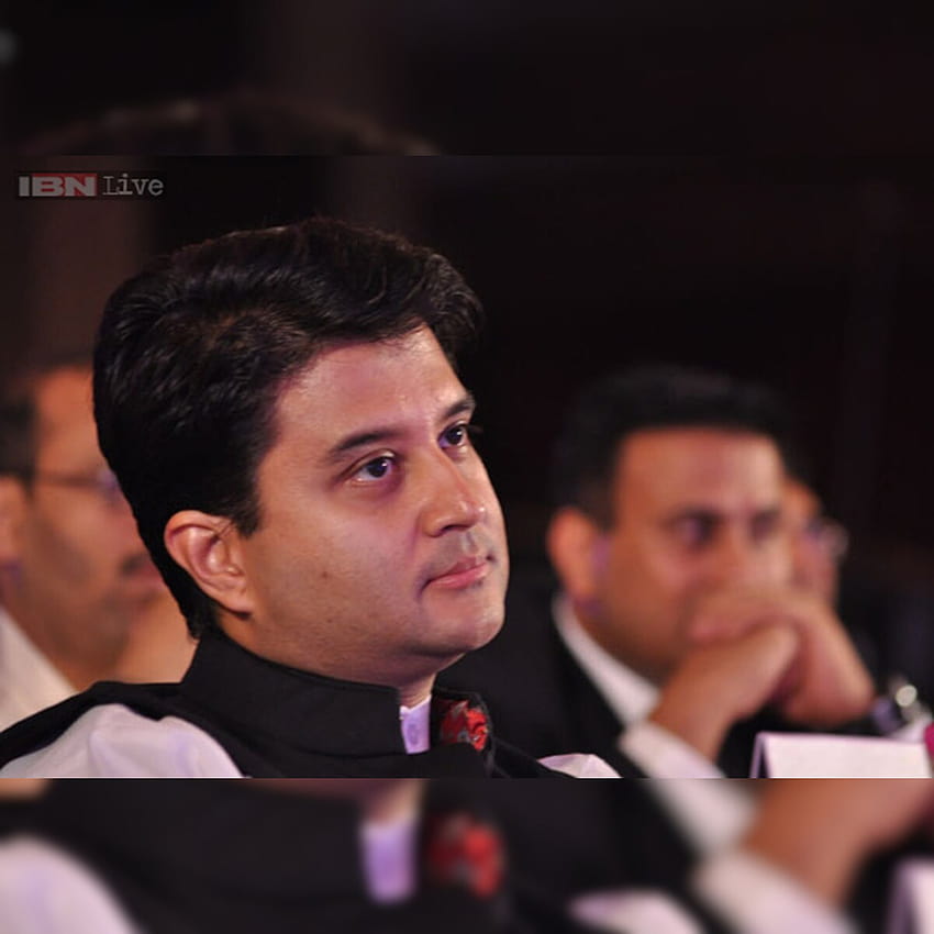 Jyotiraditya Scindia 'Not Invited' at Function in His Constituency, Congress MLA Says Pushed Off Stage for Raising Issue HD phone wallpaper