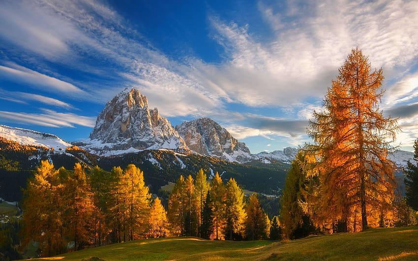 beautiful, clouds, forest, Italy, trees, sky, fall colors, autumn sunset in mountains HD wallpaper