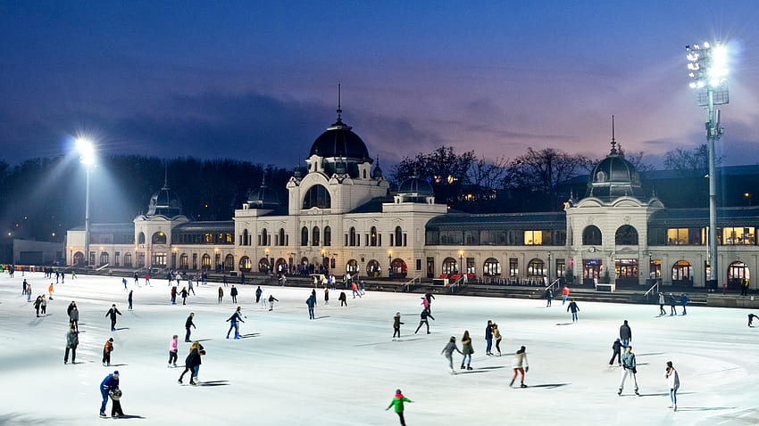 Budapest in inverno: 10 cose migliori da fare durante il tuo viaggio Sfondo HD