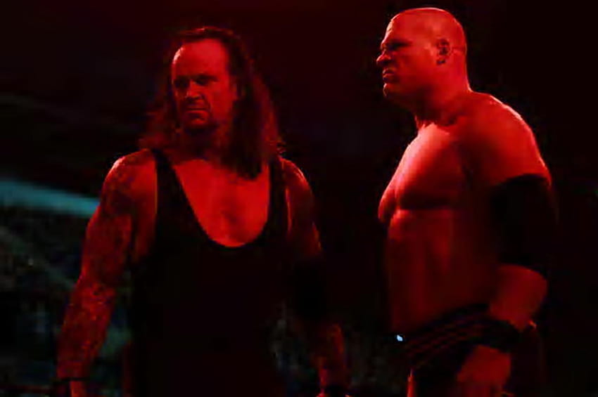 WWE-Rivalitäten: Warum Kane sich mit dem Undertaker streiten sollte One More, Kane und Bestatter HD-Hintergrundbild