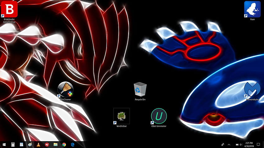 While messing around with my laptop background, I decided to make, groudon phone background HD wallpaper