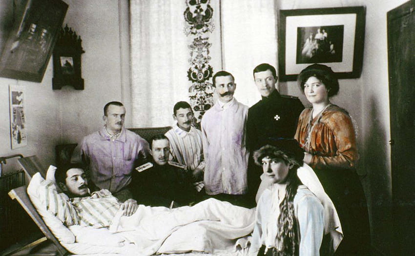 Intime des Romanov, peu avant leur exécution, 1915 Fond d'écran HD