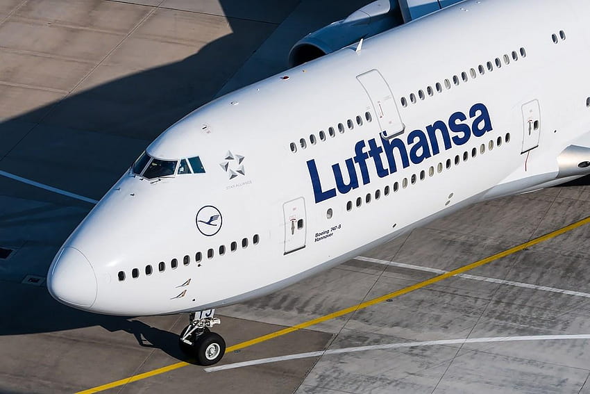 Inside the Lufthansa Boeing 747, 747 airplane rectangle HD wallpaper