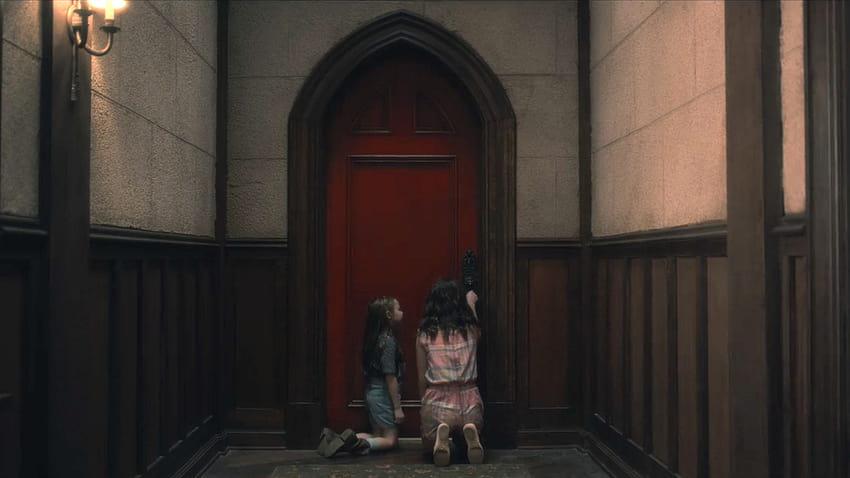 The Tiny Detail You May Have Missed That Makes The Haunting of Hill House's Ending Tragic, the haunting of hill house computer HD wallpaper