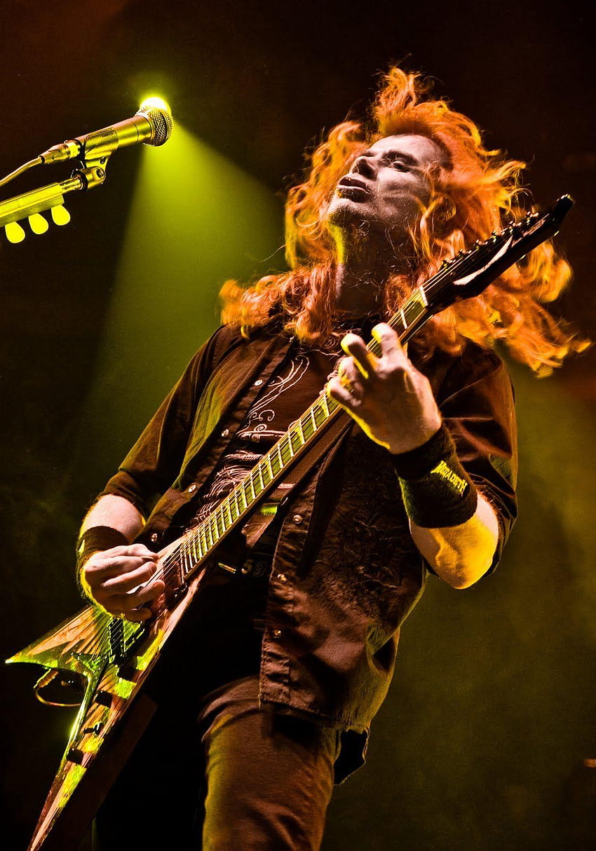 O guitarrista do Megadeth, Dave Mustaine, pede desculpas ao James do Metallica Papel de parede de celular HD