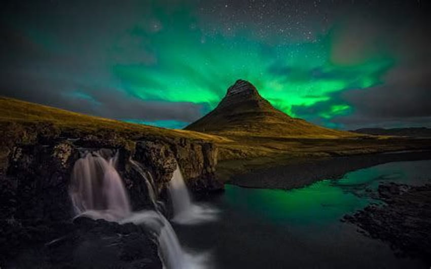 Air Terjun Aurora Borealis Bing, cahaya utara wanita Wallpaper HD