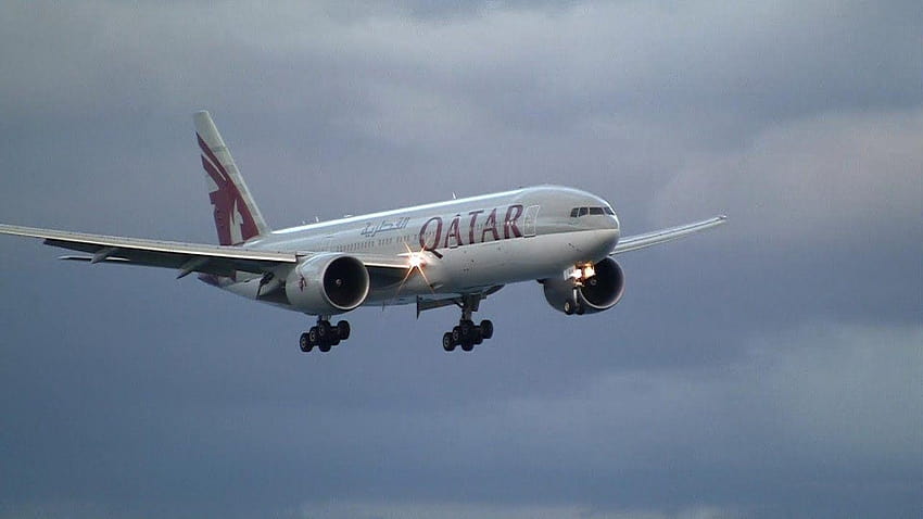 Qatar Airways Boeing 777 Wallpaper HD