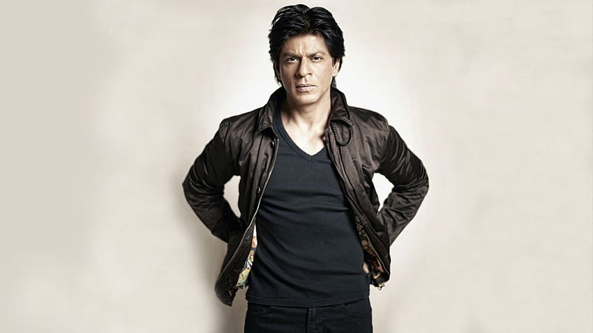 Shah Rukh Khan: 한 감독님이 제가 너무 못생겼고 영웅 유형이 아니므로 어디든지 사용할 수 있다는 말을 들은 적이 있습니다. HD 월페이퍼