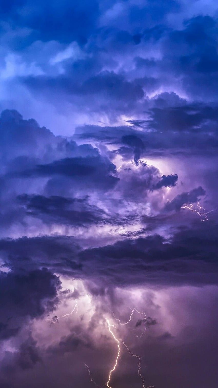 Clouds can form in the Cooplenisene atmosphere due to the constant volcanic eruptions that are c…, gases HD phone wallpaper