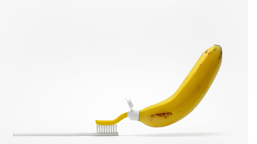 Humor, Minimalismus, Bananen, Zahnbürste, Zahnpasta, weiße Hintergründe / und mobile Hintergründe HD-Hintergrundbild