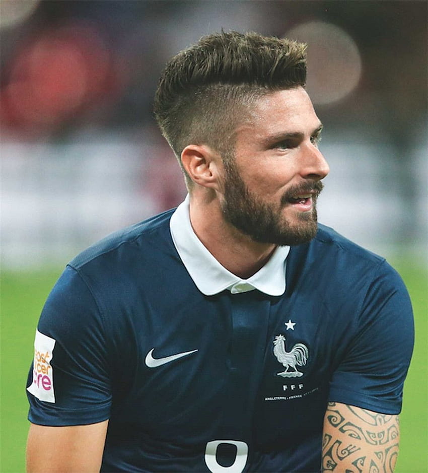 Footballer Hairstyles: 20 Famous Soccer Haircuts for Men