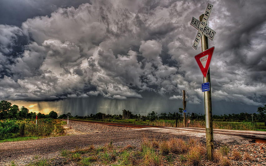 Railroad sign crossing train sky storm rain r clouds, r railroad HD wallpaper