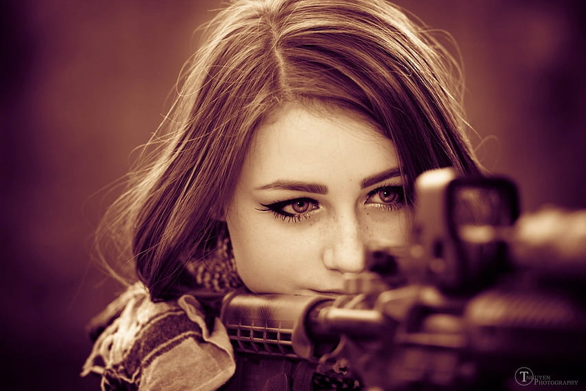 Sniper Girl Shooting Target, weird women HD wallpaper