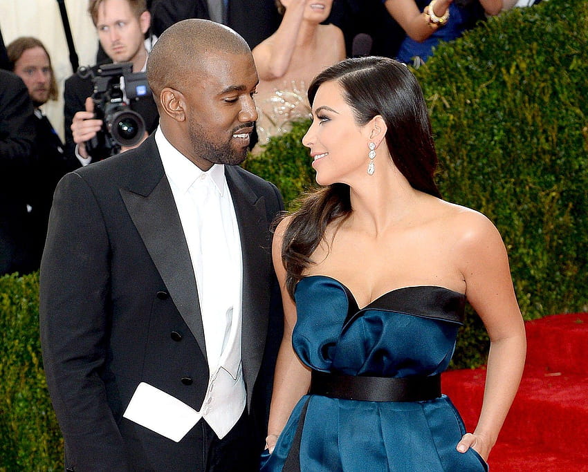 El rapero estadounidense Kanye West con su hermosa esposa Kim Kardashian, Kim y Kanye fondo de pantalla