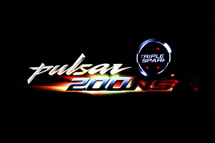 2012 Bajaj Pulsar 200 NS kapağı, pulsar logosu HD duvar kağıdı