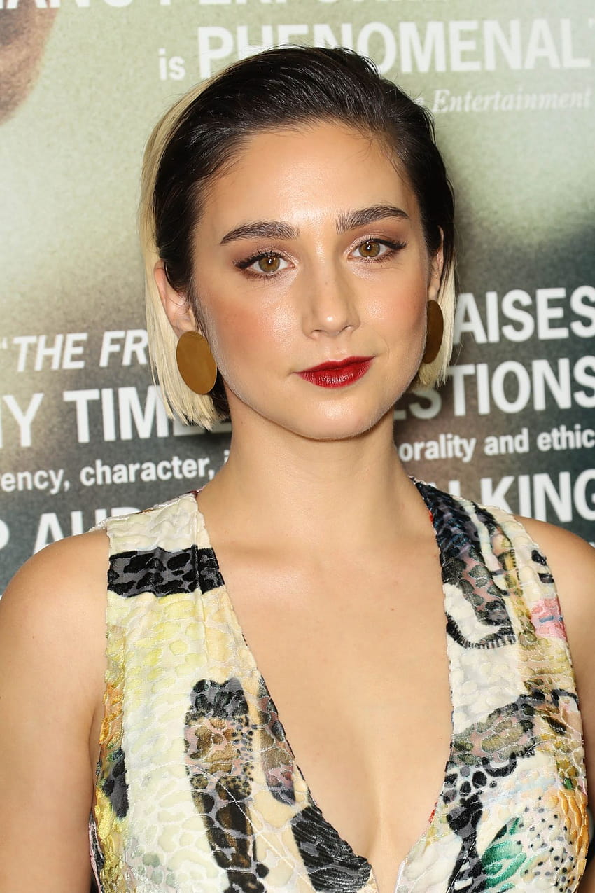 MOLLY EPHRAIM at The Front Runner Premiere in New York 10/30/2018 – HawtCelebs HD phone wallpaper
