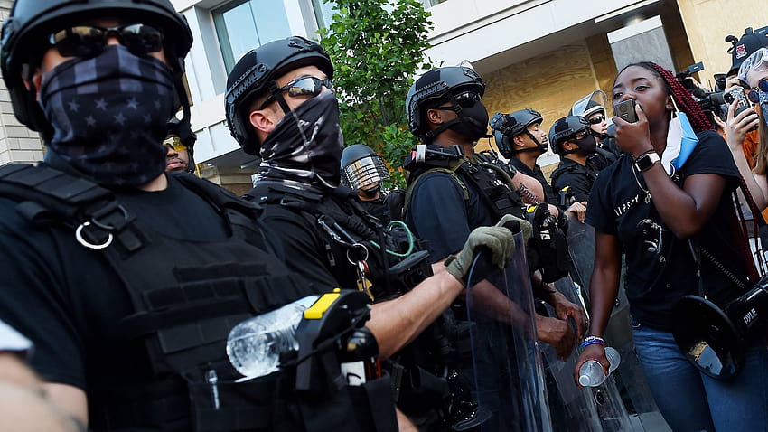 Unidentified Federal Police Prompt Fears Amid Protests in Washington HD wallpaper