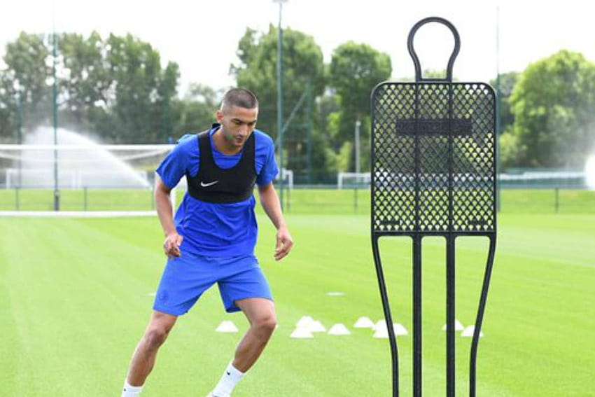 Ziyech 'can't wait' for Chelsea debut after first training session, hakim ziyech chelsea HD wallpaper