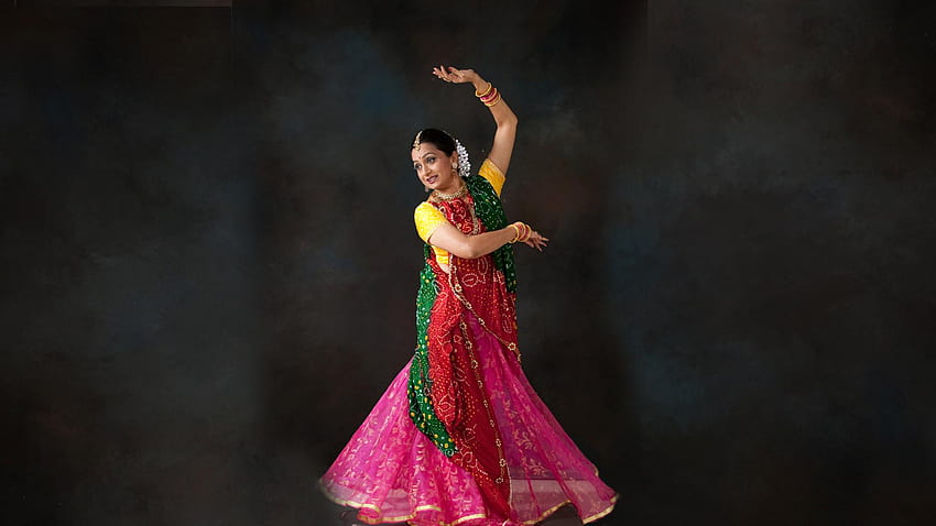 Pali Chandra, tancerka Kathak, choreografka i działaczka społeczna, taniec klasyczny Tapeta HD