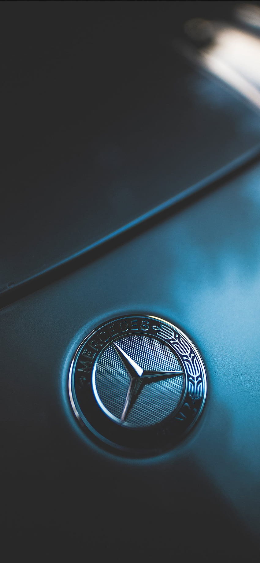 primer plano del emblema de Mercedes Benz iPhone X, mercedes iphone 11 fondo de pantalla del teléfono