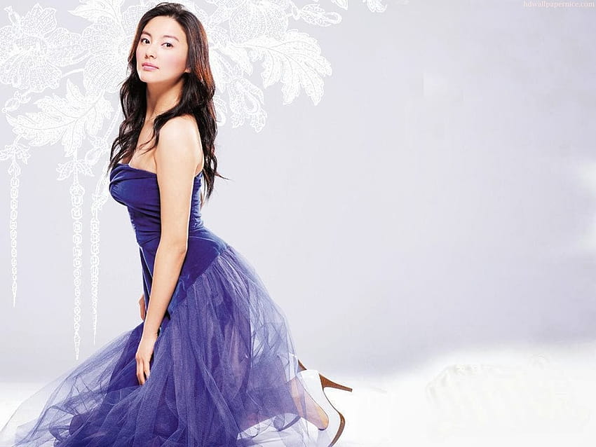 Bautiful Chineese Actress Kitty Zhang Yuqi HD wallpaper | Pxfuel