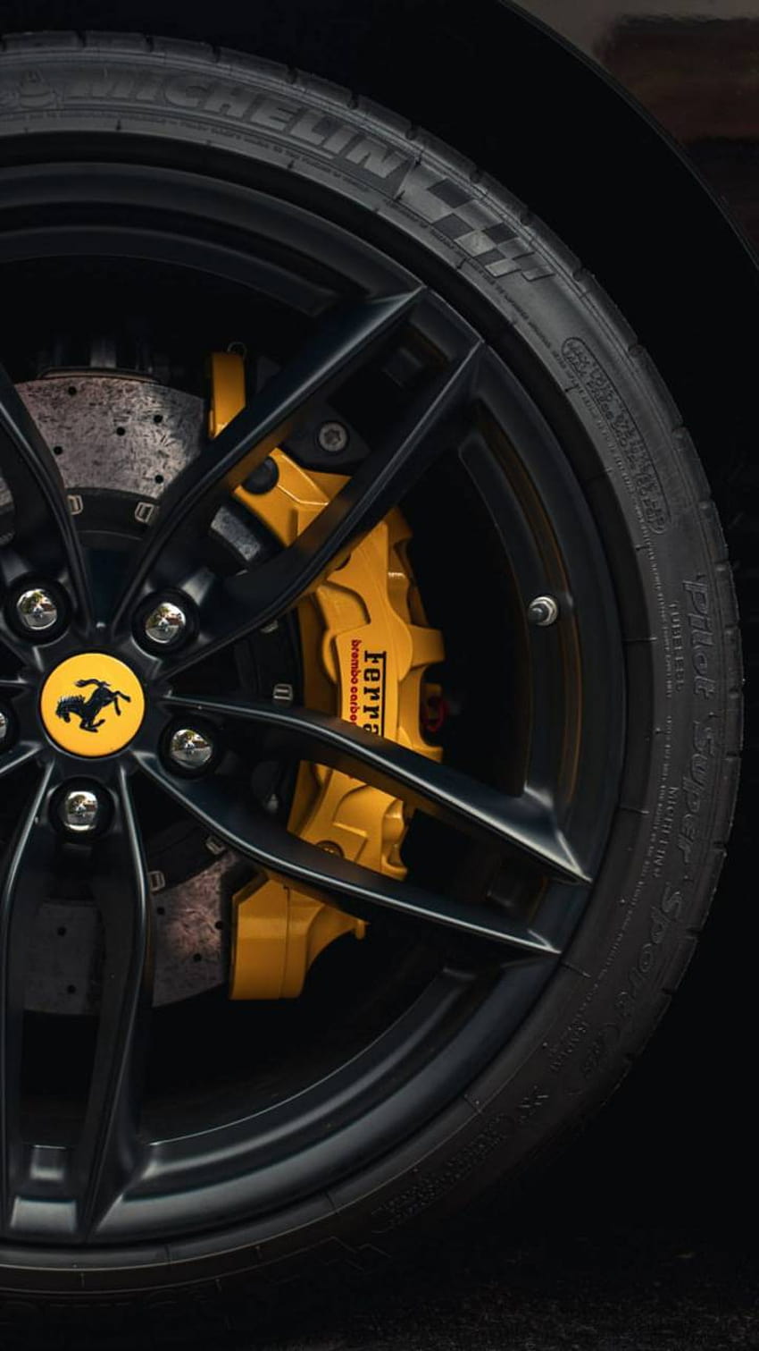 Ferrari Wheel โดย AbdxllahM ขอบล้อสปอร์ตของรถยนต์ วอลล์เปเปอร์โทรศัพท์ HD